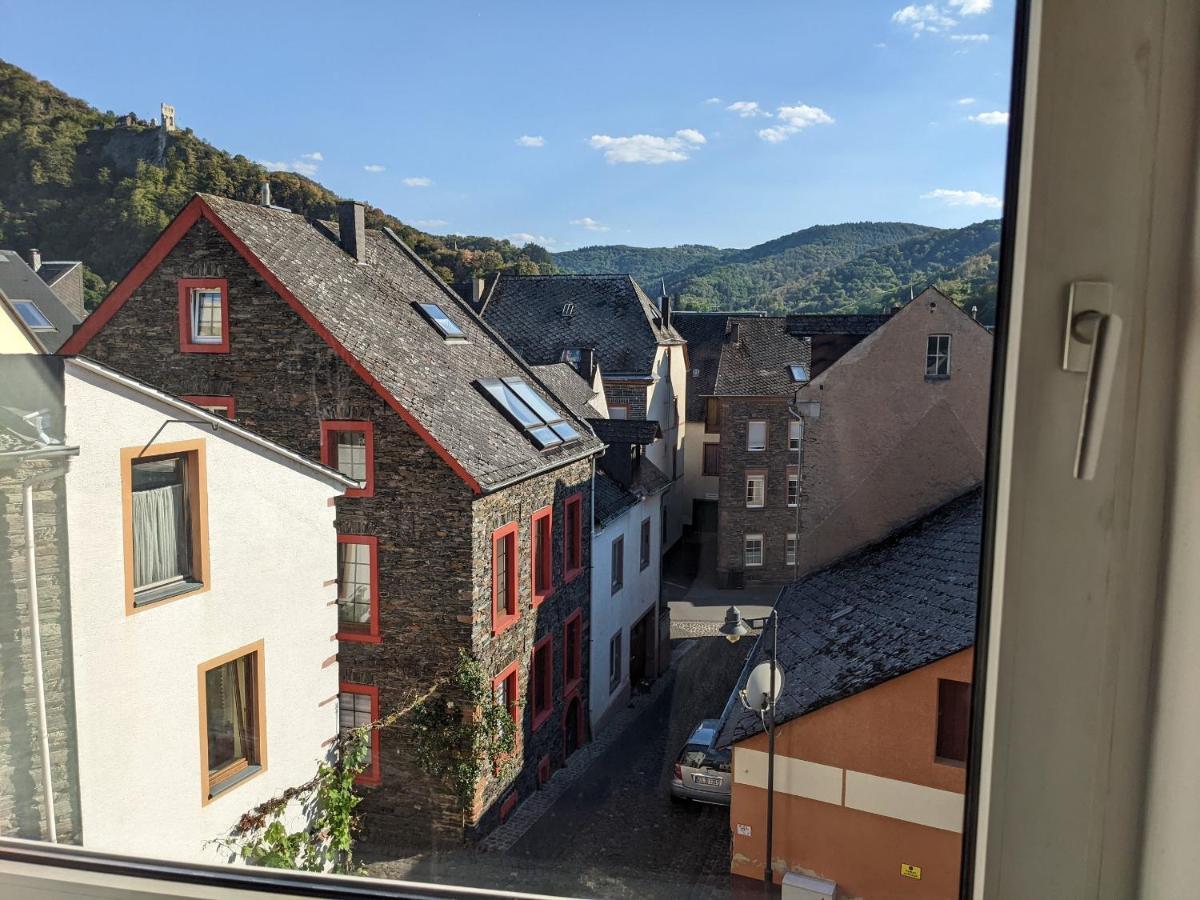 Monkey Factory - Mini Home-Stay Hostel Traben-Trarbach Kültér fotó