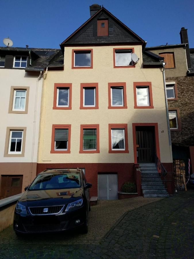 Monkey Factory - Mini Home-Stay Hostel Traben-Trarbach Kültér fotó