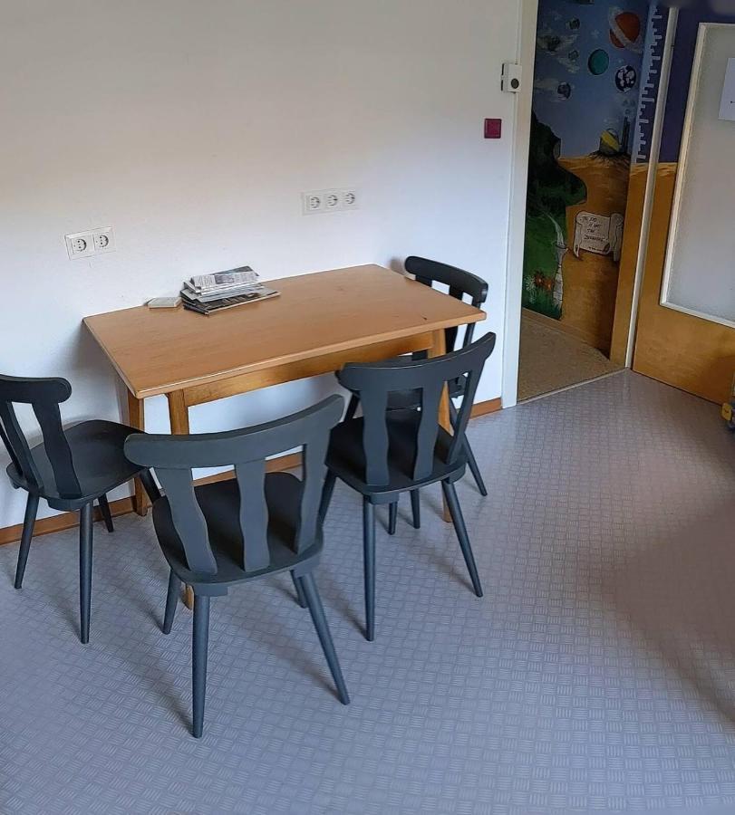 Monkey Factory - Mini Home-Stay Hostel Traben-Trarbach Kültér fotó